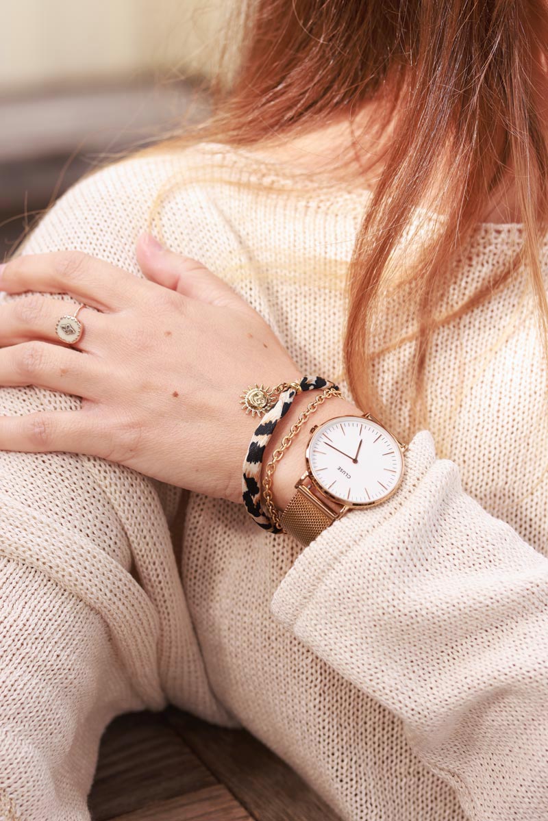 Leopard Print Sash and Golden Chain Bracelet