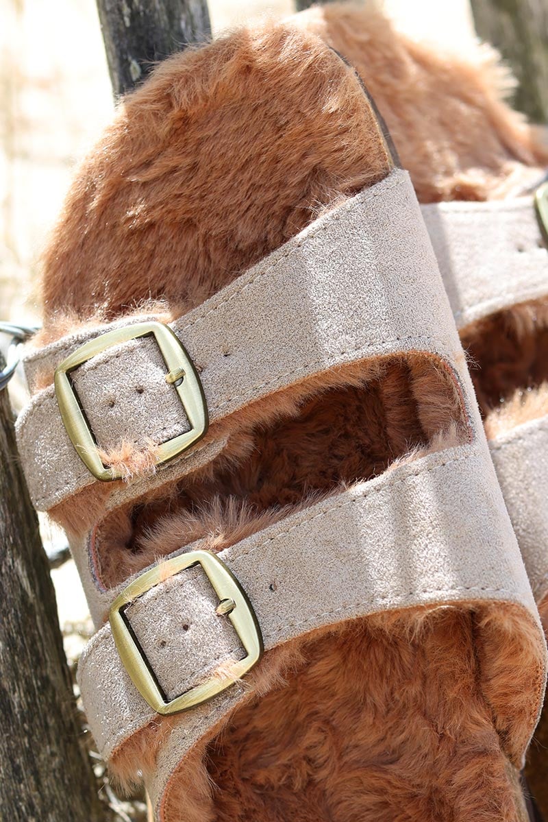 Beige moulded sandals with faux fur sole