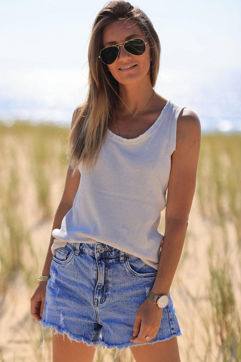 Beige ribbed tank top ‘ILY to the moon and back’