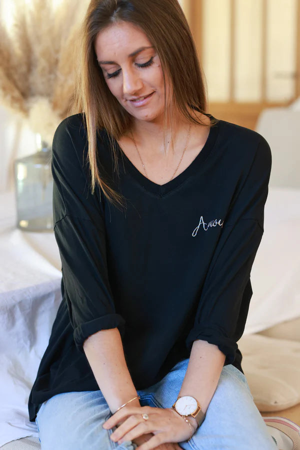 Black “Amour” Long-Sleeve V-Neck Tee