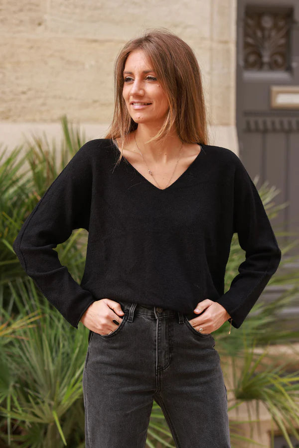 Black ultra-soft, Viscose Blend V-Neck Sweater