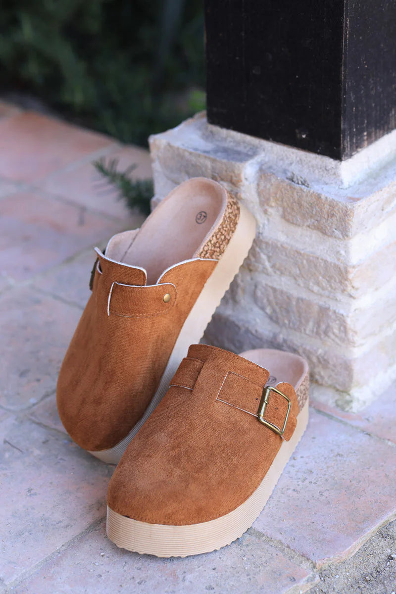 Camel suedette slip on flatform mules with buckle