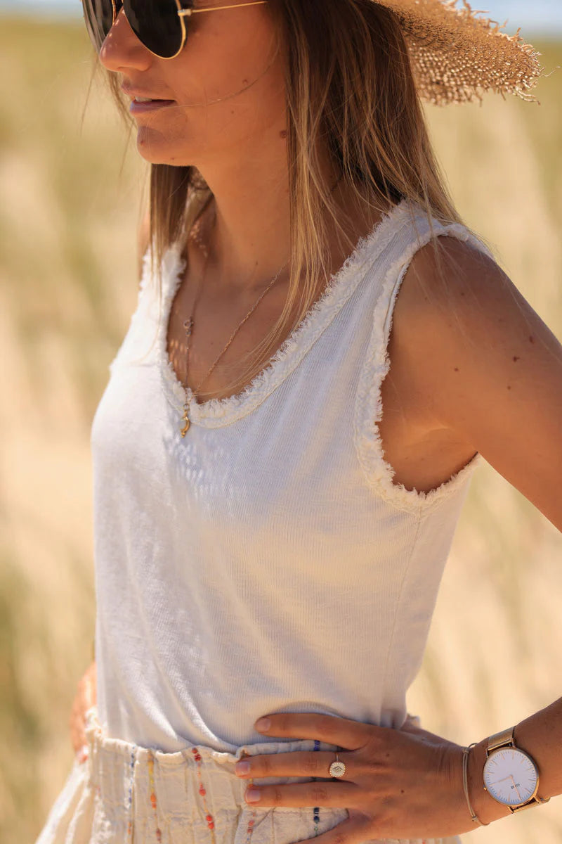 Ecru cotton tank top with fringes