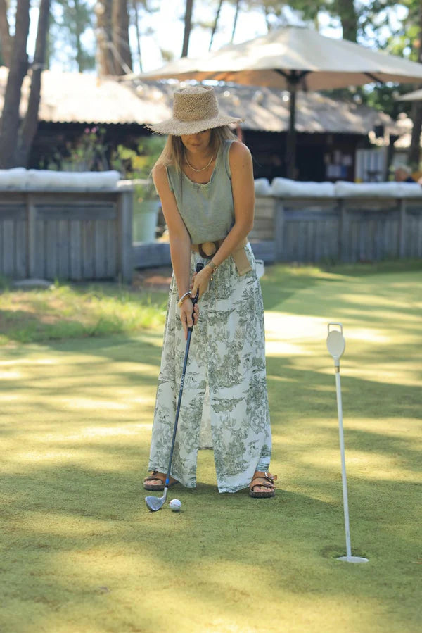 Floaty skirt with front slit and khaki toile de jouy print