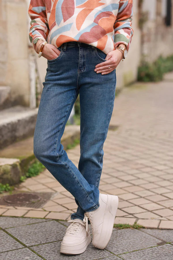 Indigo Wash Tapered Leg Slim-Fit Jeans