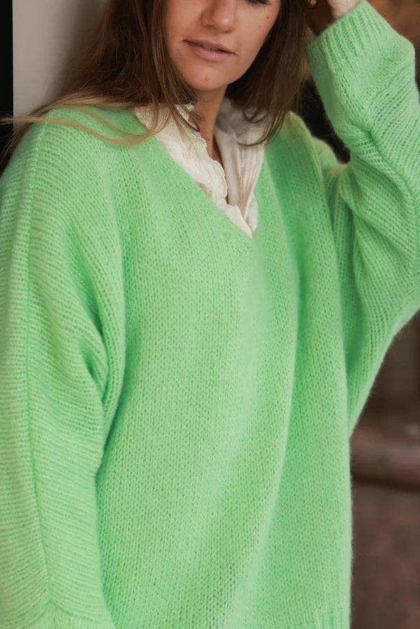 Jade Green Woollen V-neck Sweater with Batwing Sleeves