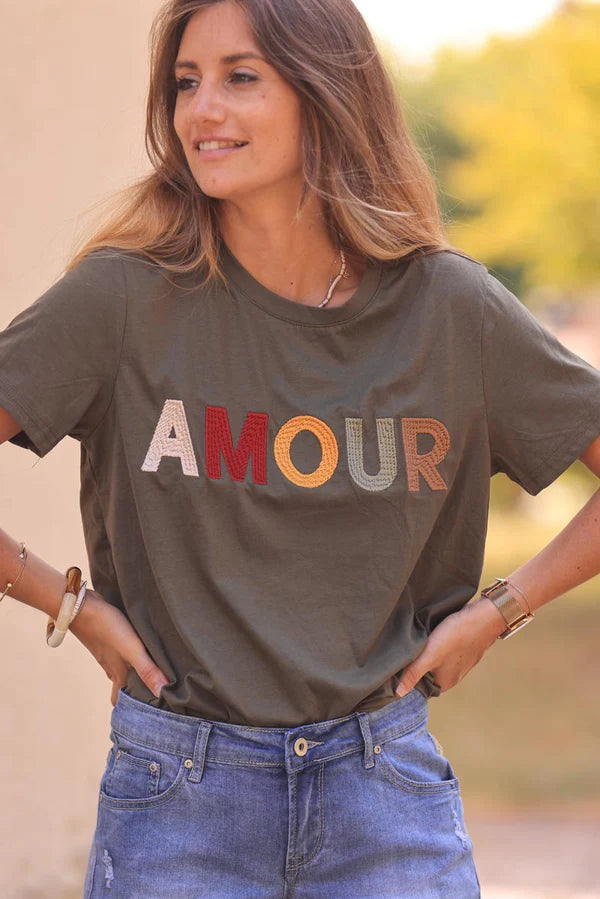 Olive cotton t-shirt with colorful 'amour' embroidery