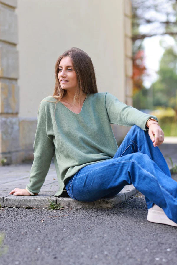 Light Olive ultra-soft, Viscose Blend V-Neck Sweater