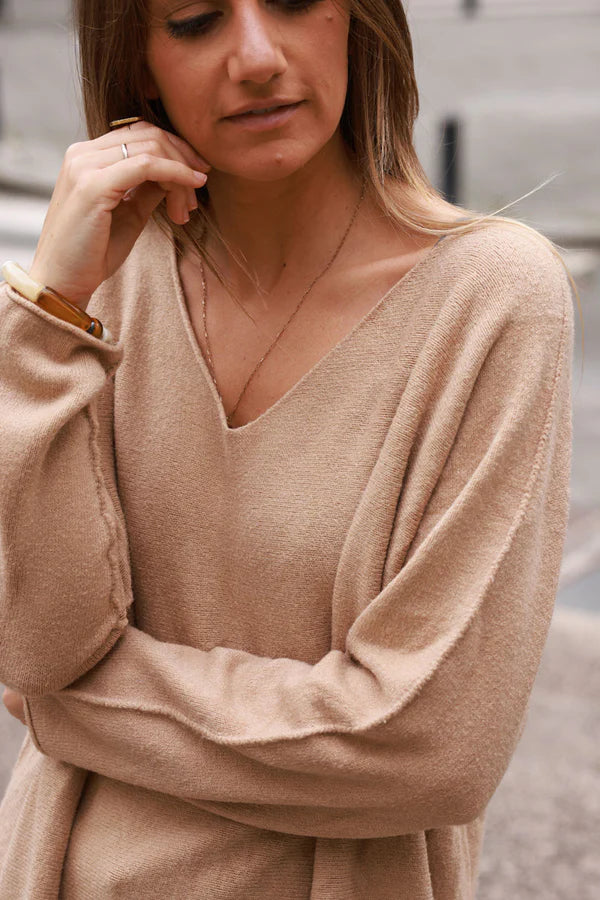 Light camel ultra-soft, Viscose Blend V-Neck Sweater