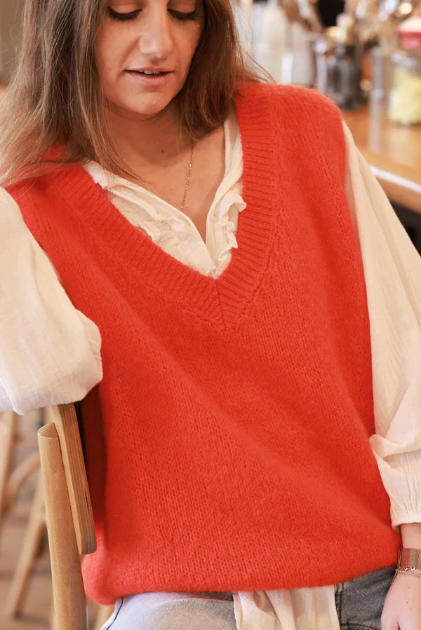 Blood Orange Kid Mohair Blend Sleeveless Sweater, ribbed v-neck