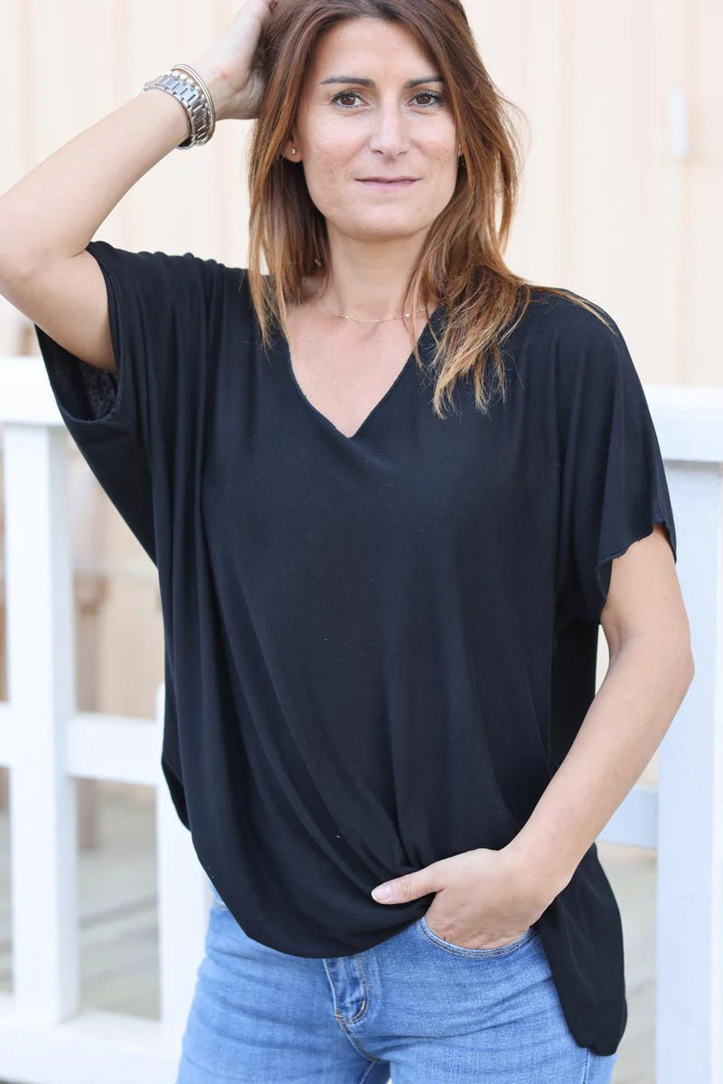 Relaxed fit black v-neck top