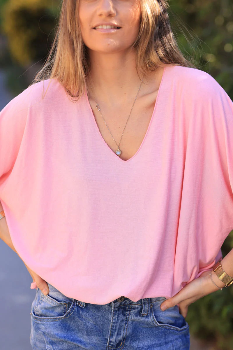 Relaxed fit pink v-neck top