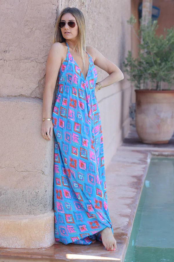 Silk-touch backless maxi dress with blue tie-dye diamond print