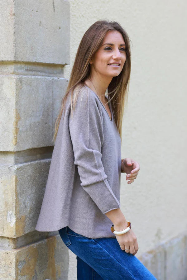 Taupe ultra-soft, Viscose Blend V-Neck Sweater